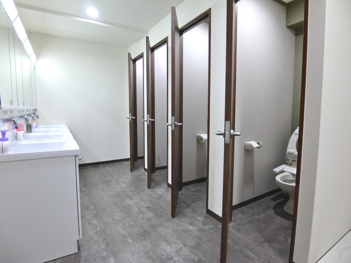 Capsule Hotel Manyudo Quioto Exterior foto